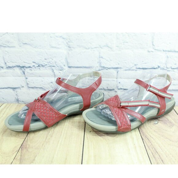 JBU by Jambu Leather Trapper Hook & Loop Sport Sandals Red Size 10 M - Picture 2 of 9